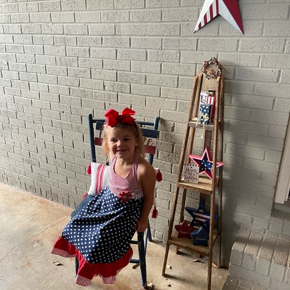 ~~~~Send me an offer! Taking 30% off all Beauty and Cosmetics!~~~~~ - Picture 14 of 15